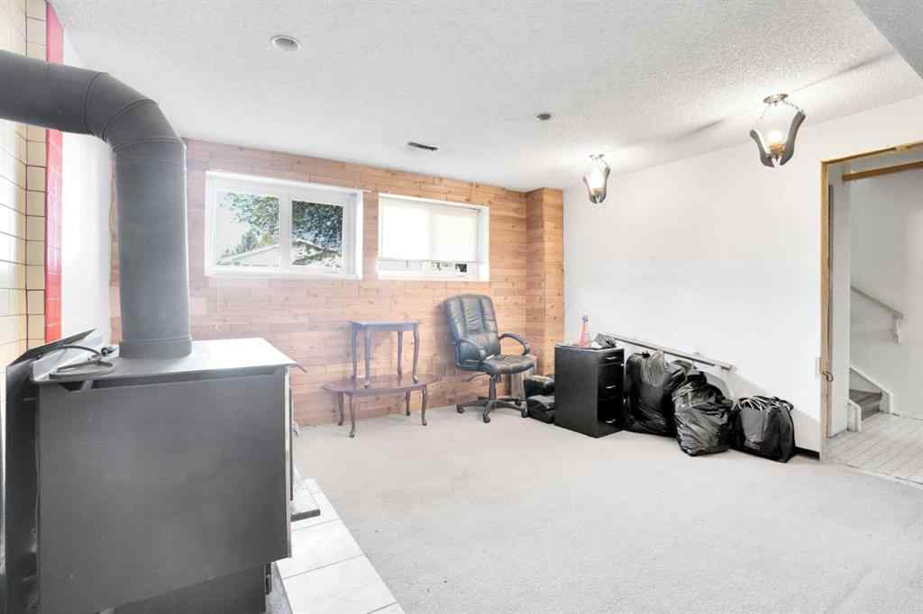 MLS® A2260794 - 4764 Rundlewood Drive NE in Rundle Calgary, Residential