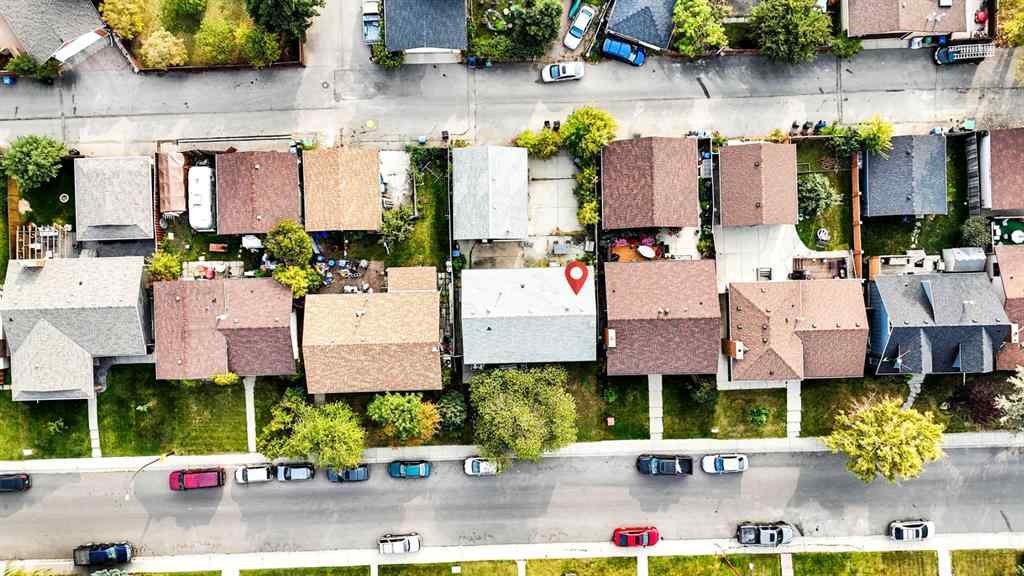 MLS® A2260794 - 4764 Rundlewood Drive NE in Rundle Calgary, Residential