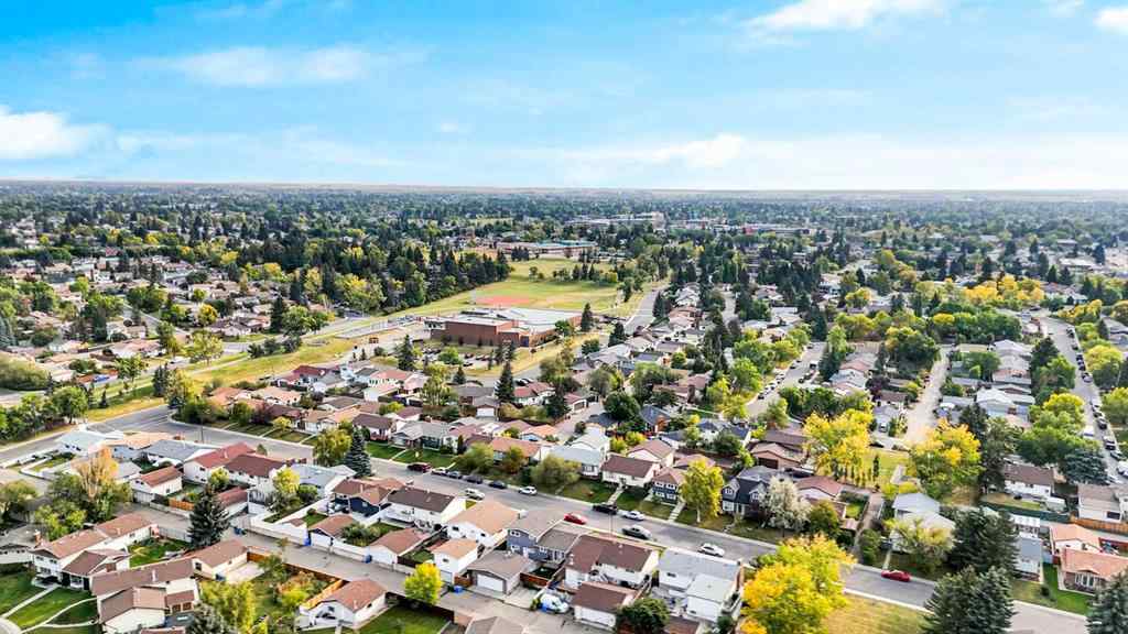 MLS® A2260794 - 4764 Rundlewood Drive NE in Rundle Calgary, Residential