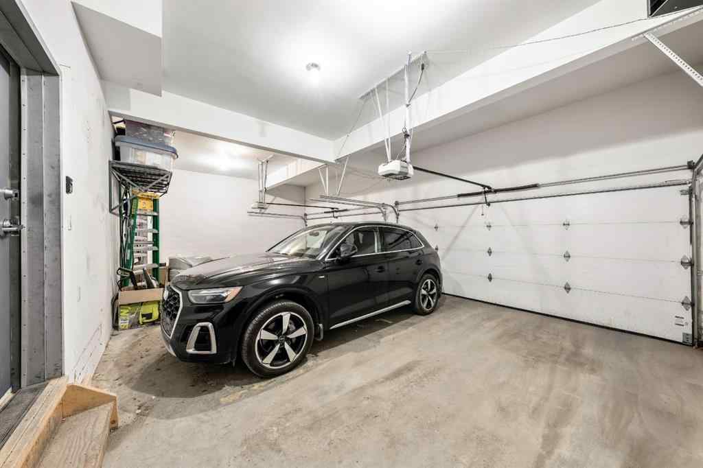 MLS® A2260796 - Unit #4 2428 30 Street SW in Killarney/Glengarry Calgary, Residential