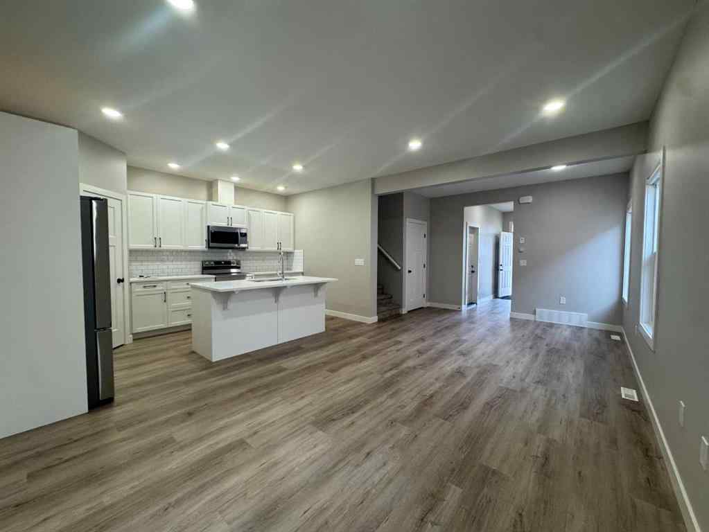 MLS® A2260799 - 10219A 149 Avenue  in Whispering Ridge Rural Grande Prairie No. 1, County of, Rental