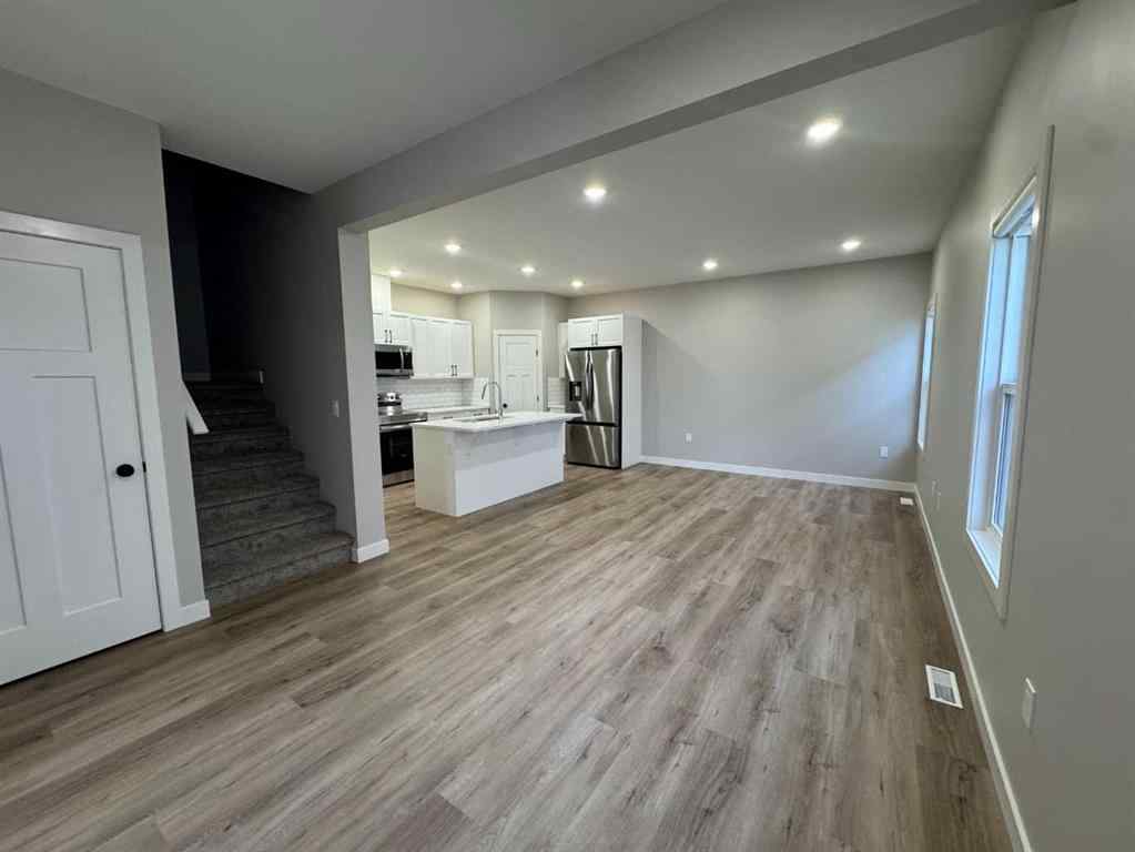 MLS® A2260801 - 10221B 149 Avenue  in Whispering Ridge Rural Grande Prairie No. 1, County of, Rental