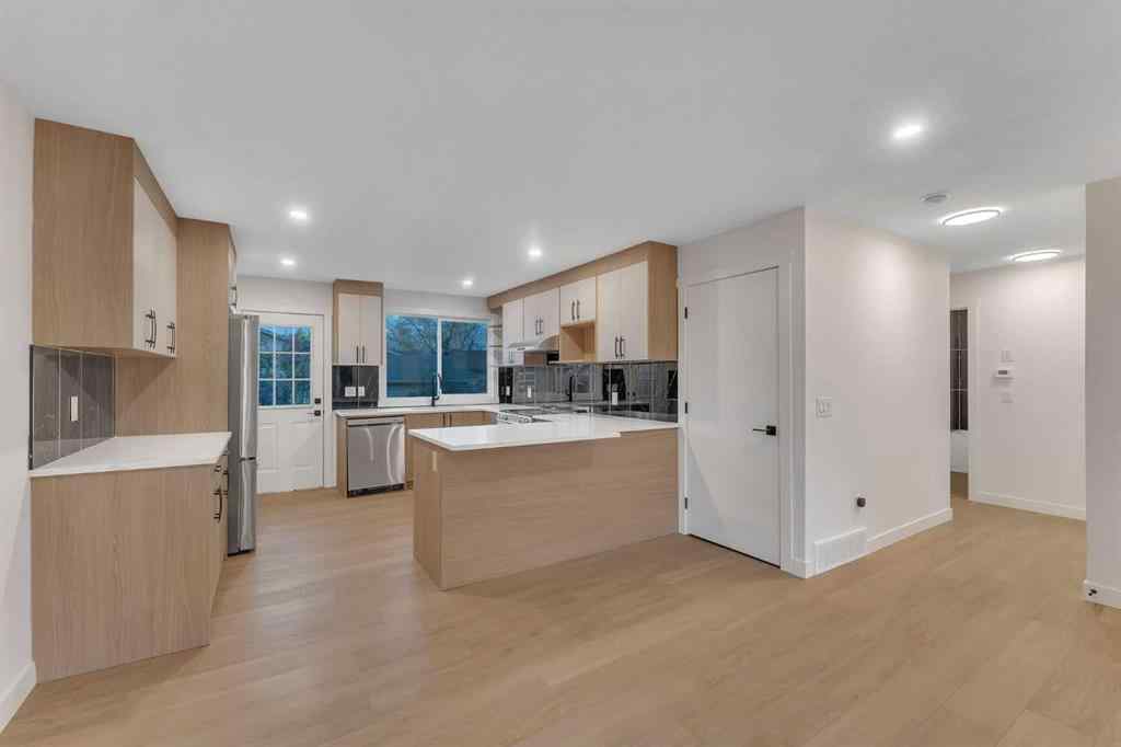 MLS® A2260807 - 352 Lysander Place SE in Ogden Calgary, Residential