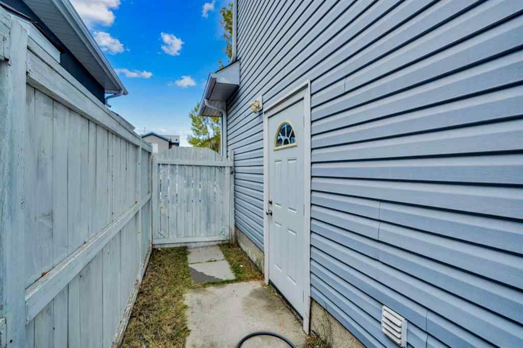 MLS® A2260814 - 137 Martin Crossing Manor NE in Martindale Calgary, Residential