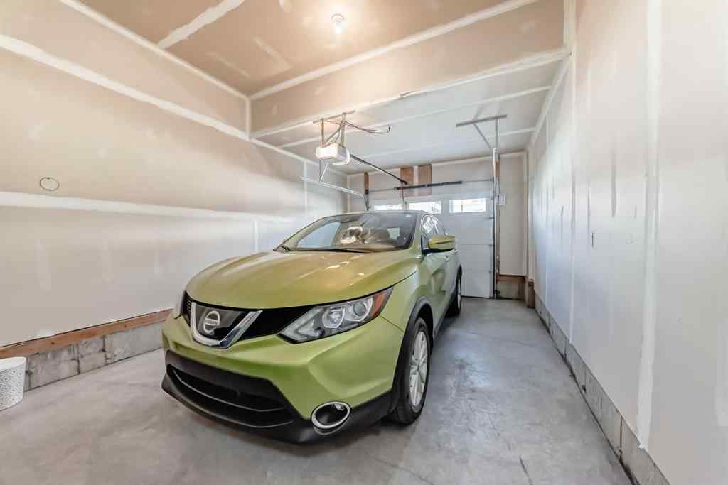 MLS® A2260815 - 615 Kingsmere Way SE in Kings Heights Airdrie, Residential