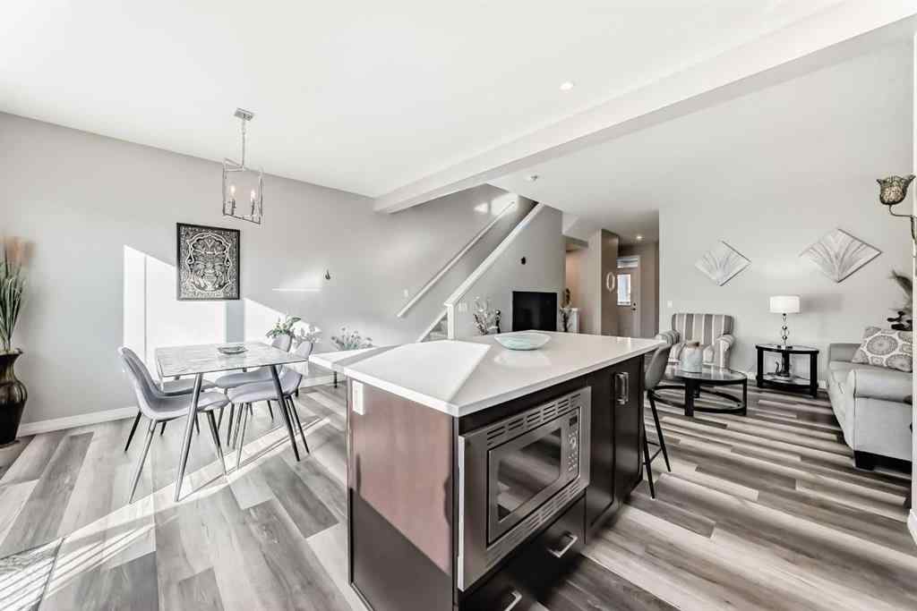 MLS® A2260815 - 615 Kingsmere Way SE in Kings Heights Airdrie, Residential