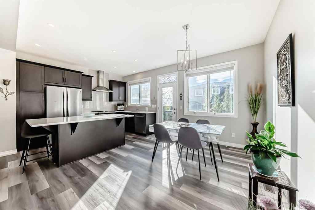 MLS® A2260815 - 615 Kingsmere Way SE in Kings Heights Airdrie, Residential