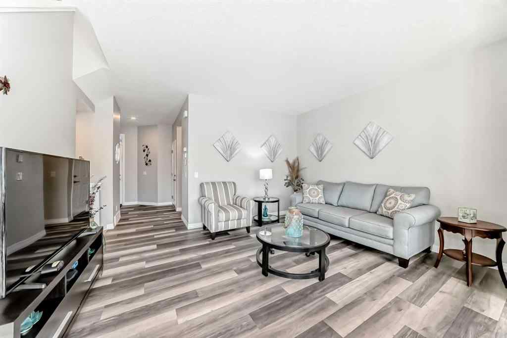 MLS® A2260815 - 615 Kingsmere Way SE in Kings Heights Airdrie, Residential