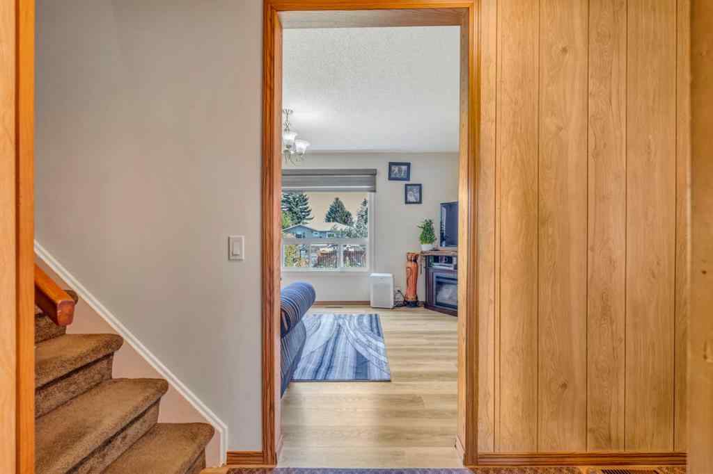 MLS® A2260817 - 713 44 Street SE in Forest Heights Calgary, Residential