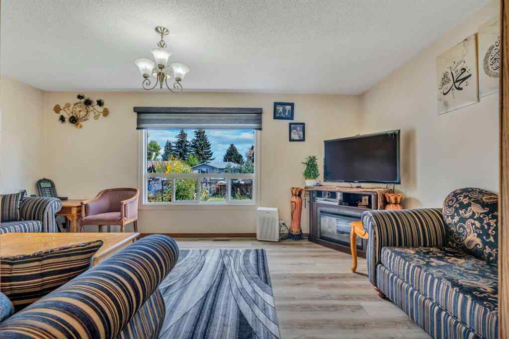 MLS® A2260817 - 713 44 Street SE in Forest Heights Calgary, Residential