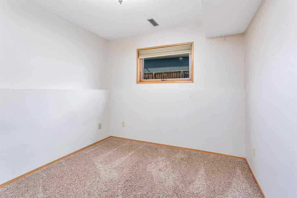 MLS® A2260823 - 226 Glendale Boulevard  in Glendale Red Deer, Residential