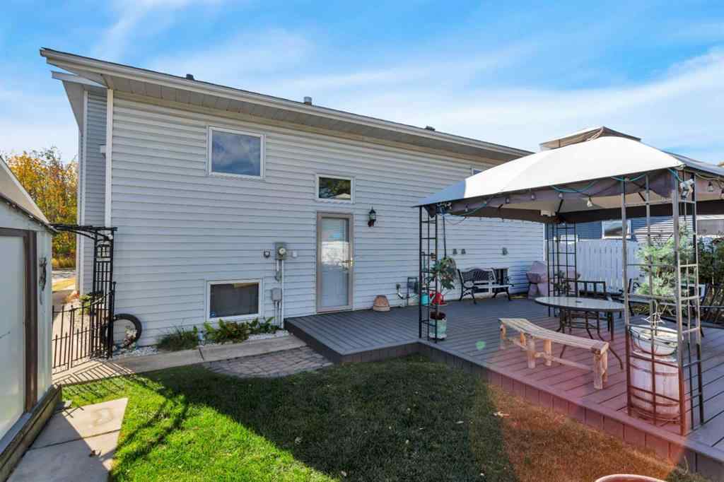 MLS® A2260823 - 226 Glendale Boulevard  in Glendale Red Deer, Residential