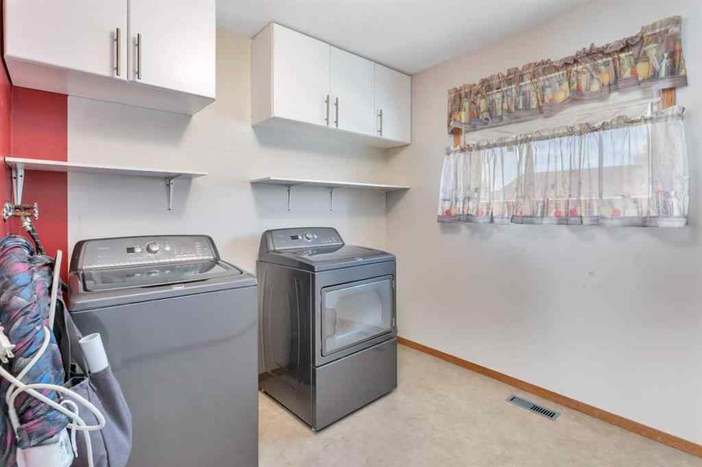 MLS® A2260823 - 226 Glendale Boulevard  in Glendale Red Deer, Residential
