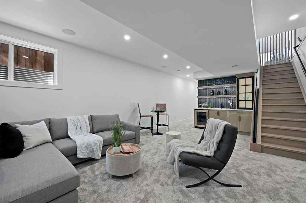 MLS® A2260825 - 634 21 Avenue NW in Mount Pleasant Calgary, Residential