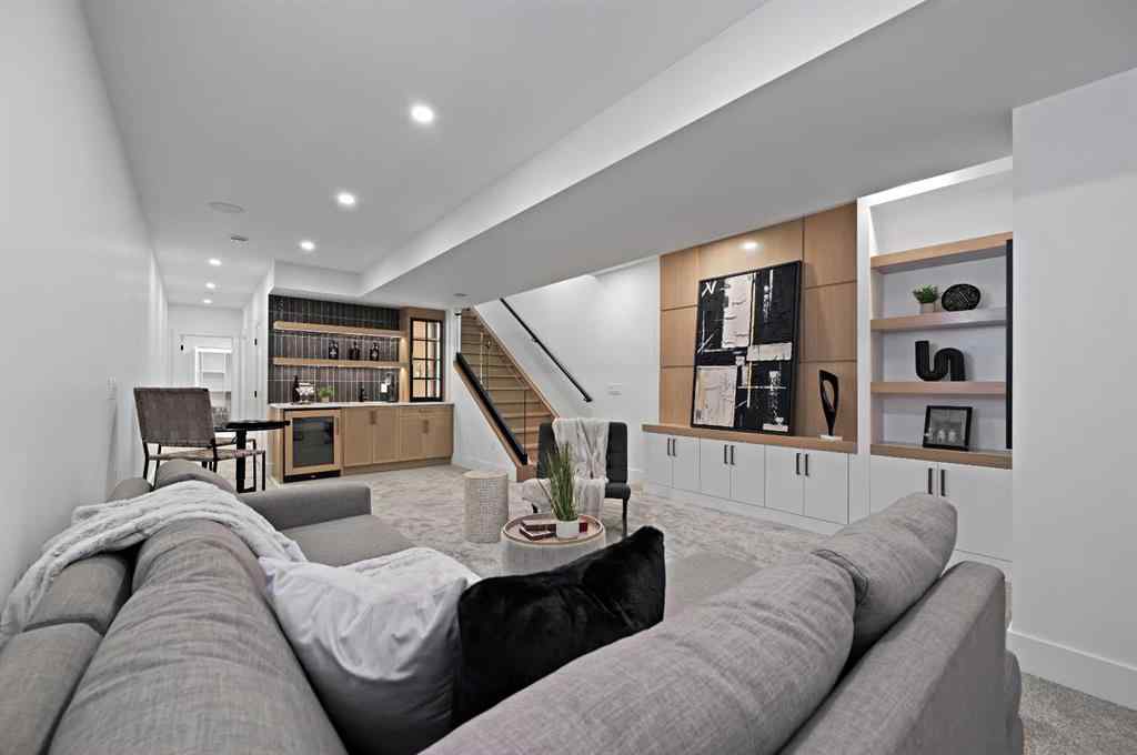 MLS® A2260825 - 634 21 Avenue NW in Mount Pleasant Calgary, Residential