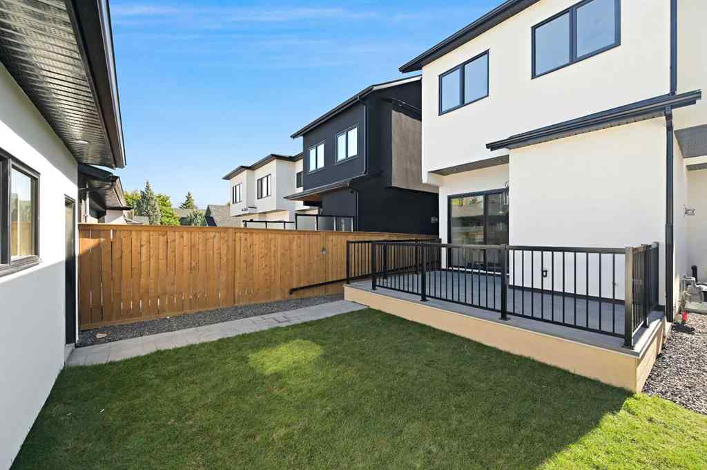 MLS® A2260825 - 634 21 Avenue NW in Mount Pleasant Calgary, Residential