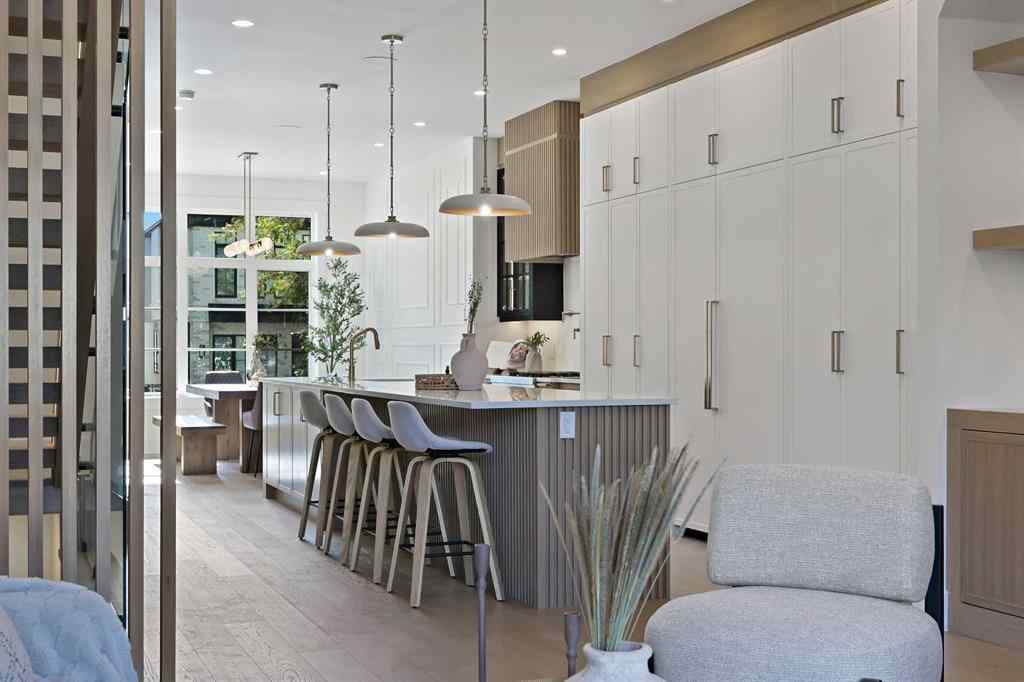 MLS® A2260825 - 634 21 Avenue NW in Mount Pleasant Calgary, Residential