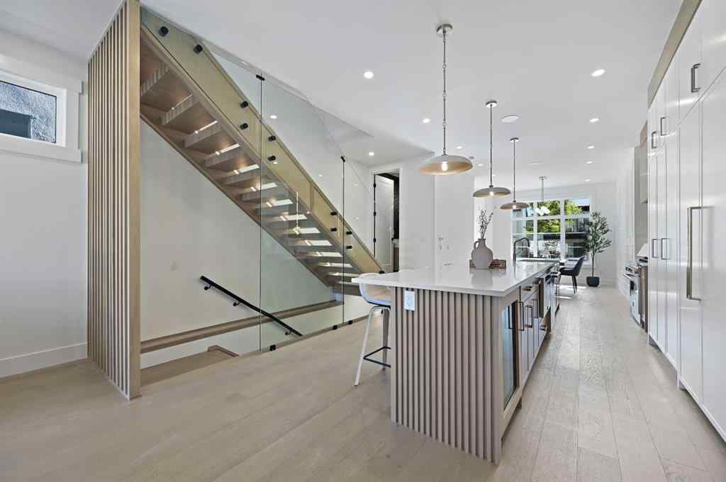 MLS® A2260825 - 634 21 Avenue NW in Mount Pleasant Calgary, Residential