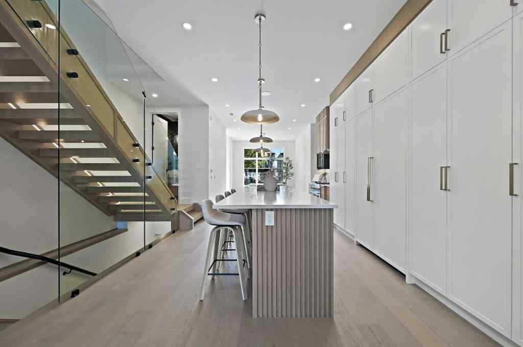 MLS® A2260825 - 634 21 Avenue NW in Mount Pleasant Calgary, Residential