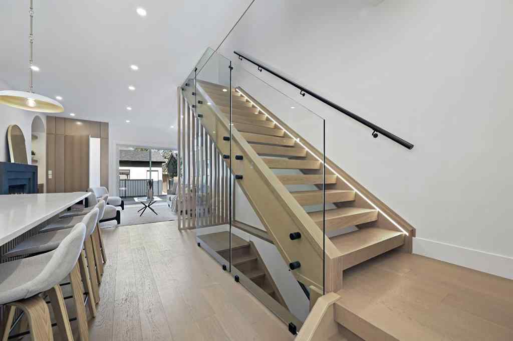 MLS® A2260825 - 634 21 Avenue NW in Mount Pleasant Calgary, Residential