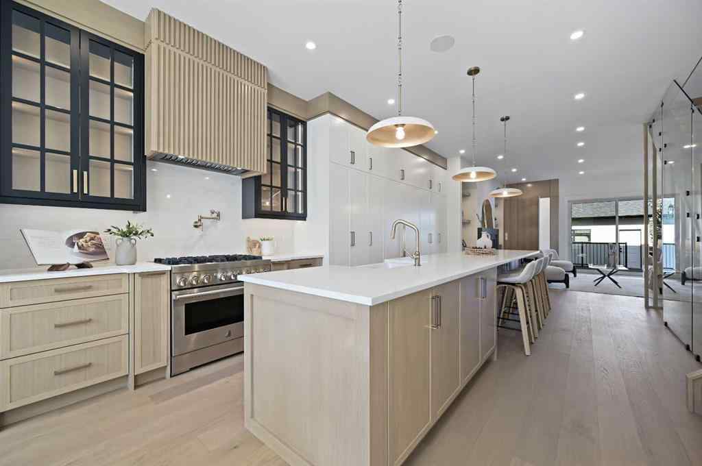 MLS® A2260825 - 634 21 Avenue NW in Mount Pleasant Calgary, Residential