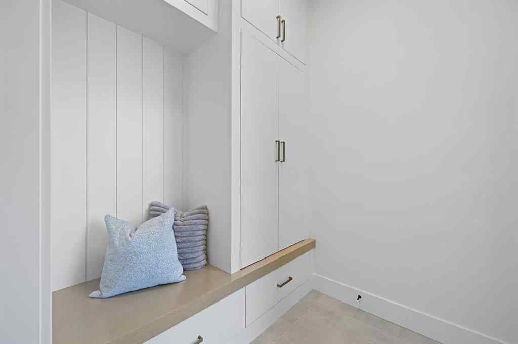 MLS® A2260825 - 634 21 Avenue NW in Mount Pleasant Calgary, Residential