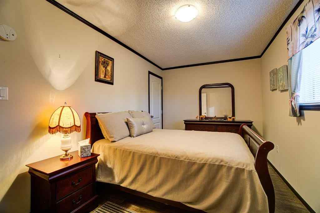 MLS® A2260827 - 32 Westover Crescent  in NONE Claresholm, Residential