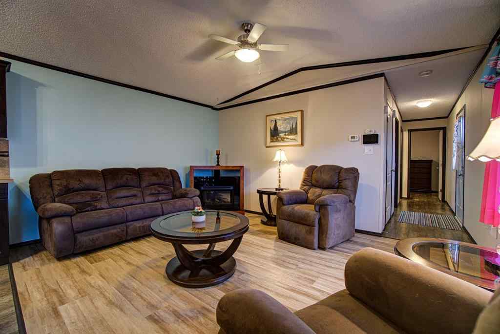 MLS® A2260827 - 32 Westover Crescent  in NONE Claresholm, Residential