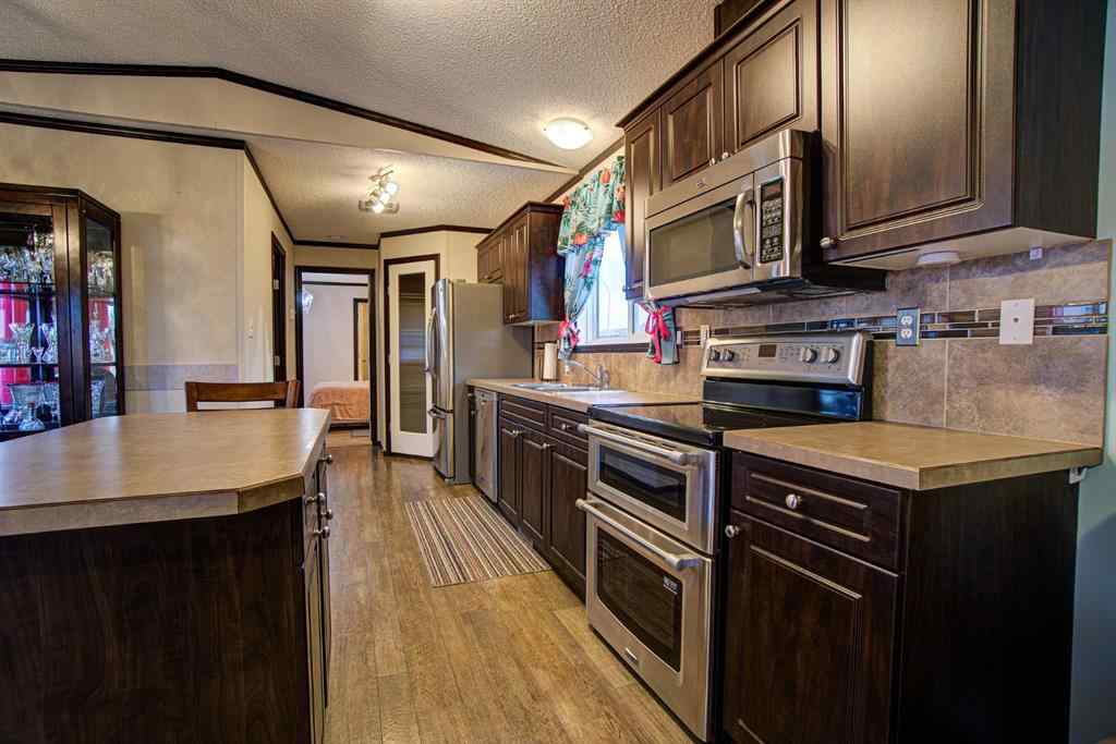 MLS® A2260827 - 32 Westover Crescent  in NONE Claresholm, Residential