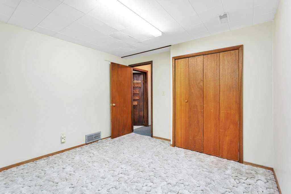 MLS® A2260828 - 516 Poplar Avenue  in NONE Trochu, Residential