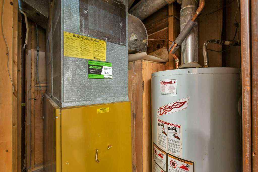 MLS® A2260828 - 516 Poplar Avenue  in NONE Trochu, Residential