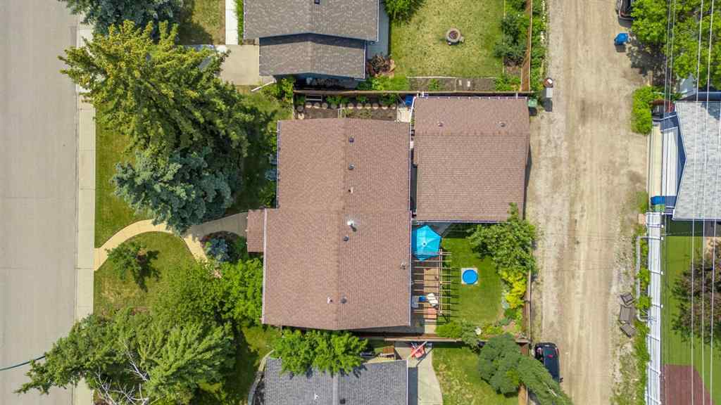 MLS® A2260834 - 1619 47 Street SW in Westgate Calgary, Residential