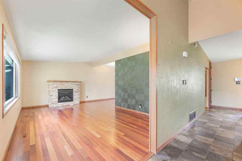 MLS® A2260834 - 1619 47 Street SW in Westgate Calgary, Residential