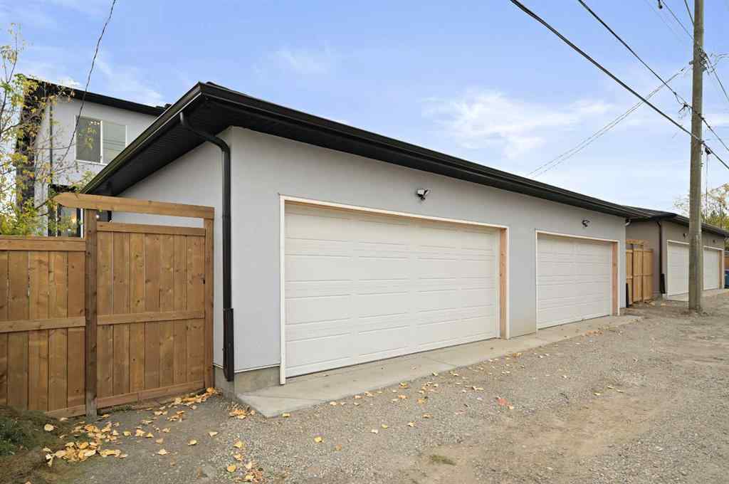 MLS® A2260841 - 8112 Bowness Road NW in Bowness Calgary, Residential