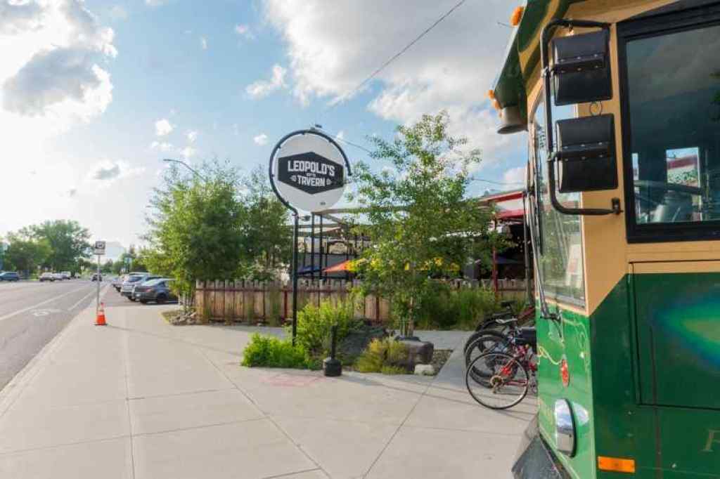 MLS® A2260841 - 8112 Bowness Road NW in Bowness Calgary, Residential