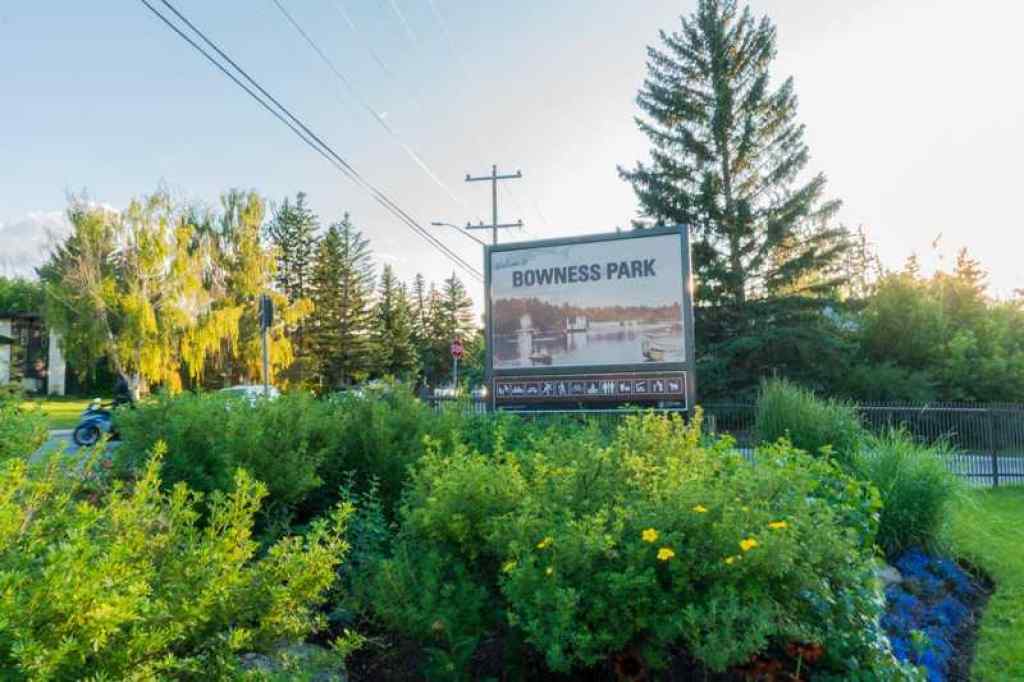 MLS® A2260841 - 8112 Bowness Road NW in Bowness Calgary, Residential