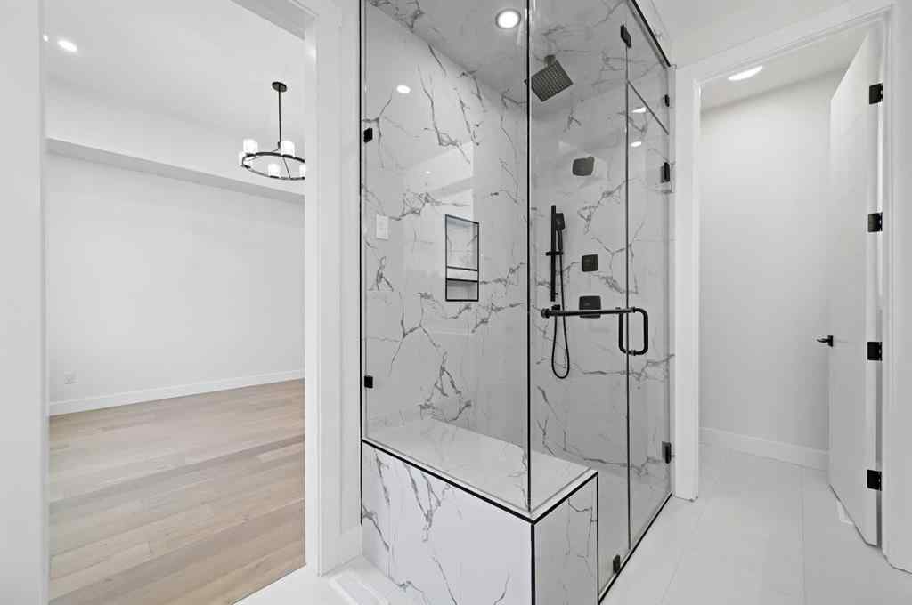 MLS® A2260841 - 8112 Bowness Road NW in Bowness Calgary, Residential