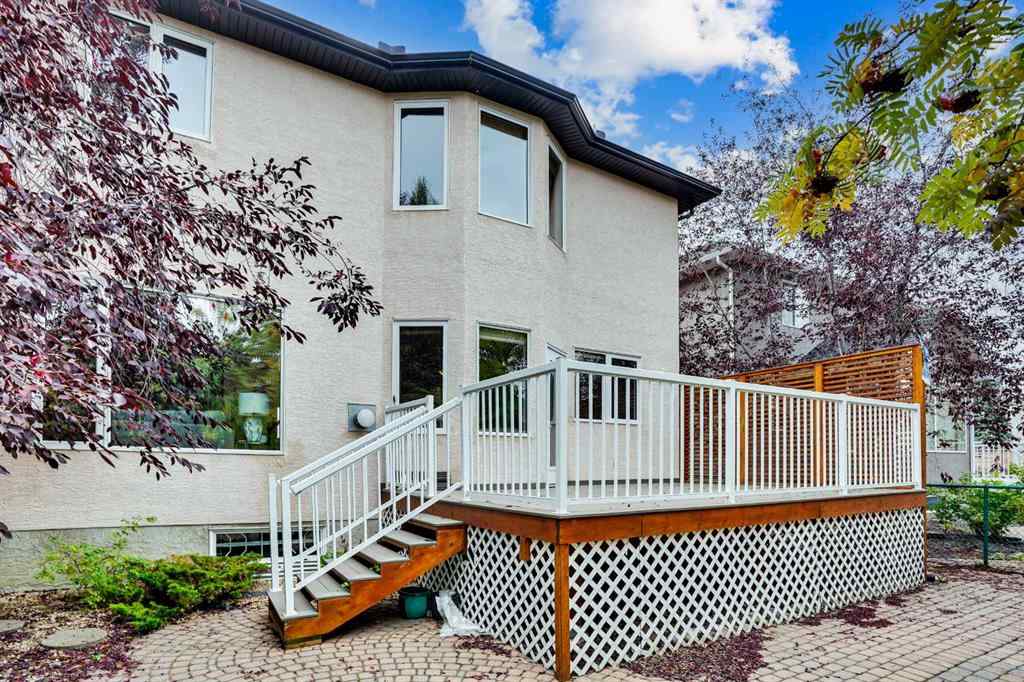 MLS® A2260846 - 38 Strathridge Crescent SW in Strathcona Park Calgary, Residential