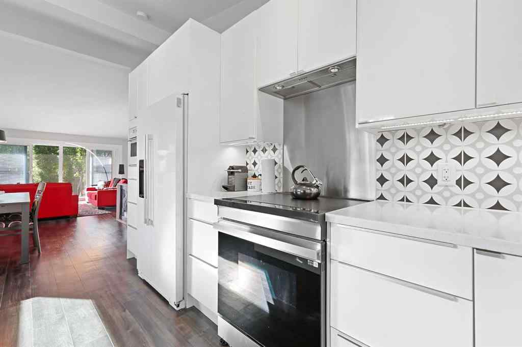 MLS® A2260847 - 331 Wascana Road SE in Willow Park Calgary, Residential