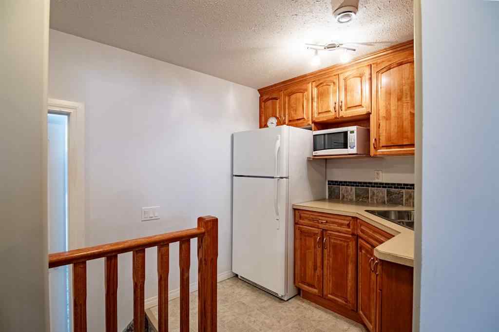 MLS® A2260856 - 8 Oswald Close  in Oriole Park West Red Deer, Residential