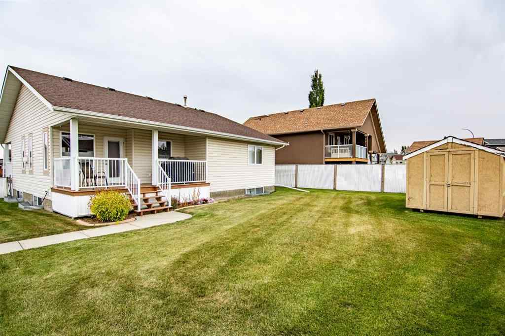 MLS® A2260856 - 8 Oswald Close  in Oriole Park West Red Deer, Residential