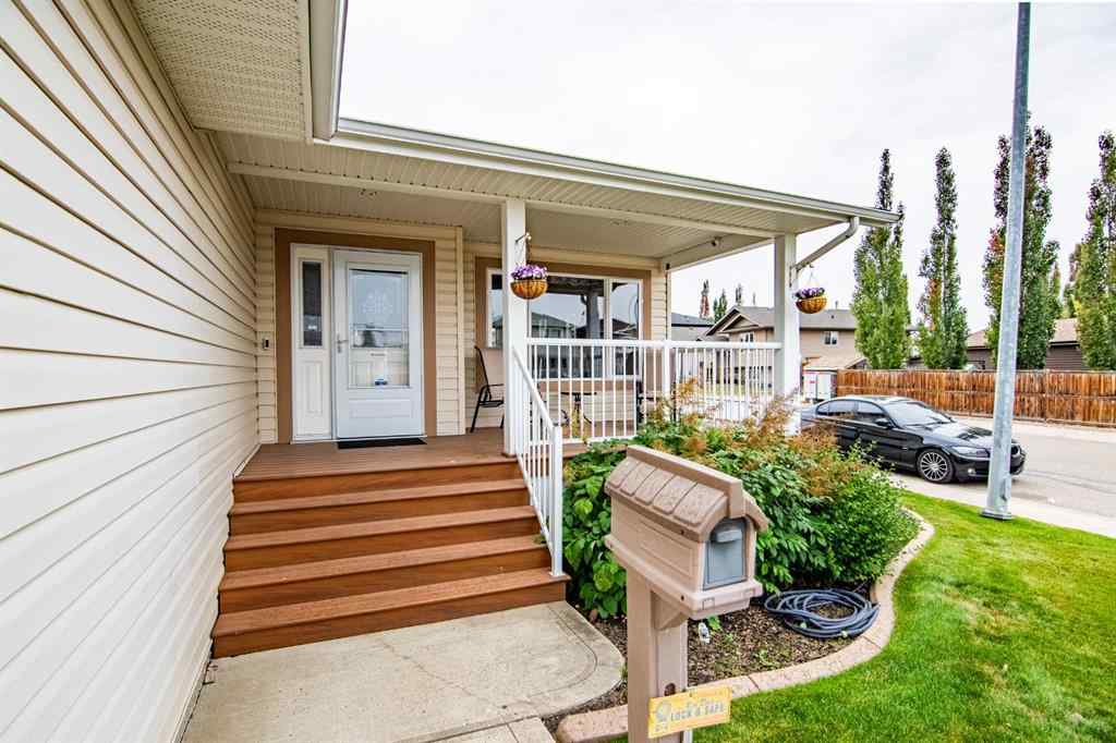MLS® A2260856 - 8 Oswald Close  in Oriole Park West Red Deer, Residential