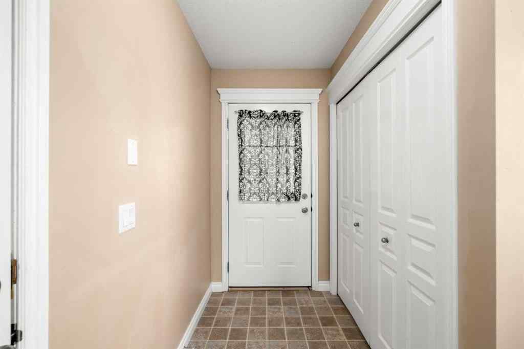 MLS® A2260860 - 70 Crystal Shores Cove  in Crystal Shores Okotoks, Residential