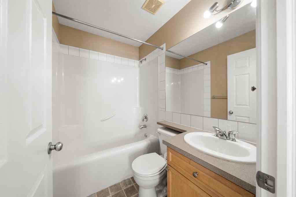 MLS® A2260860 - 70 Crystal Shores Cove  in Crystal Shores Okotoks, Residential