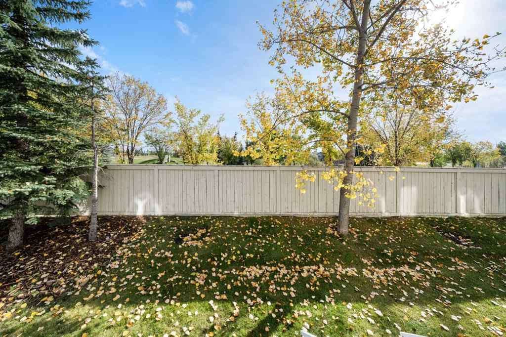 MLS® A2260860 - 70 Crystal Shores Cove  in Crystal Shores Okotoks, Residential