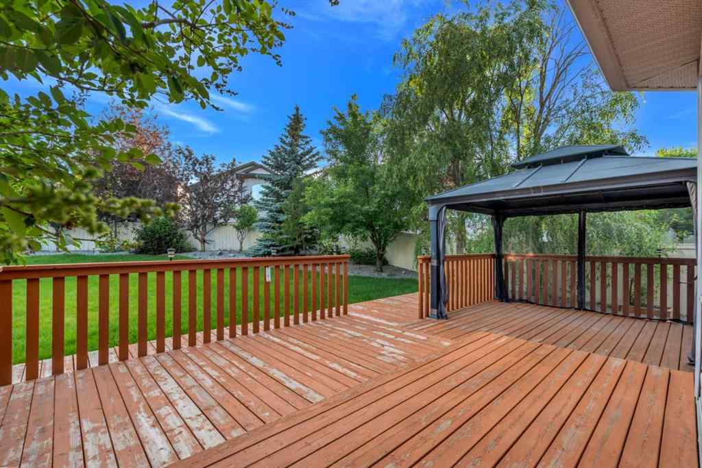 MLS® A2260864 - 60 Citadel Peak Mews NW in Citadel Calgary, Residential