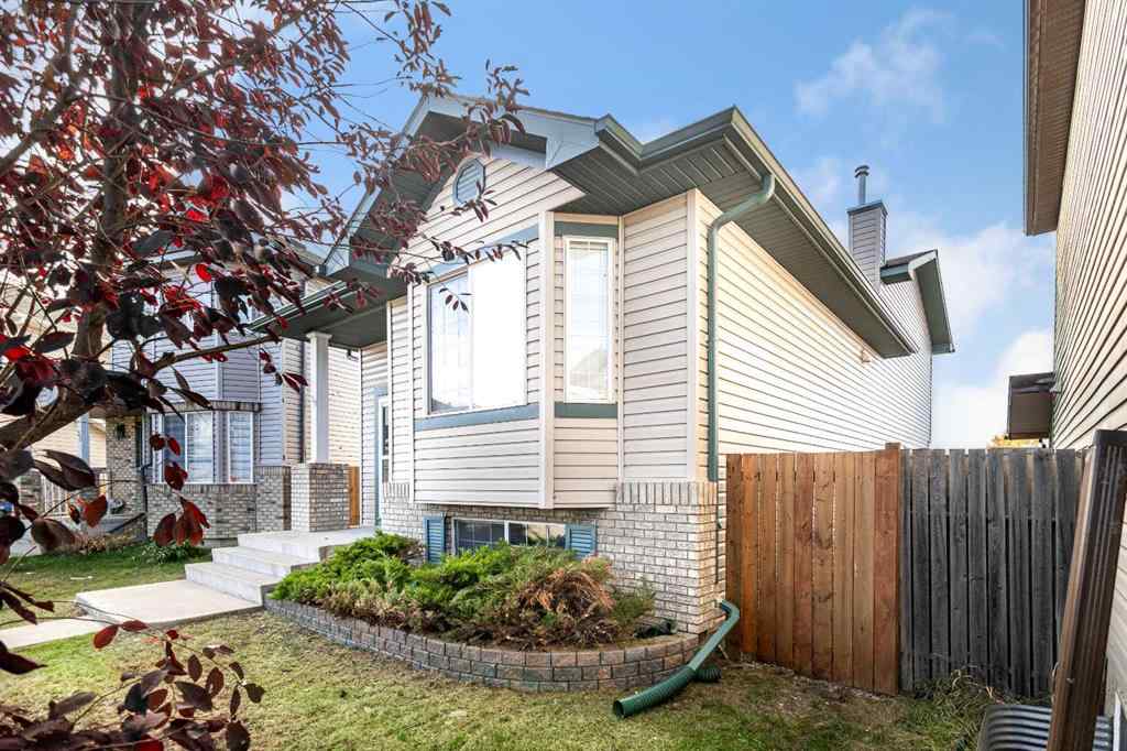 MLS® A2260865 - 39 Saddlemont Manor NE in Saddle Ridge Calgary, Residential