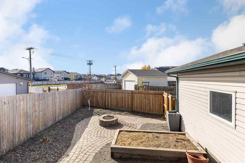 MLS® A2260865 - 39 Saddlemont Manor NE in Saddle Ridge Calgary, Residential