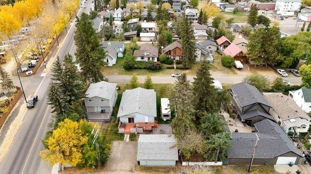 MLS® A2260868 - 5005 43 Street W in Cottage Area Sylvan Lake, Residential