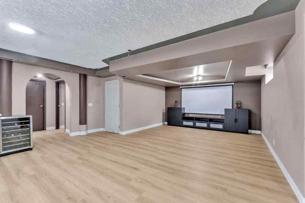 MLS® A2260874 - 135 West Lakeview Passage  in Lakeview Landing Chestermere, Residential